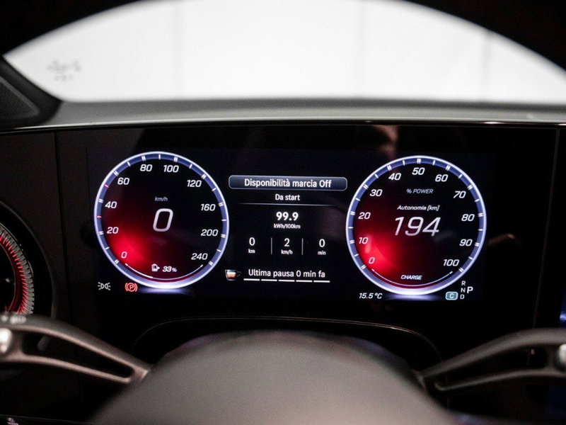 Mercedes-Benz GLB EQ nuova a Macerata (15)