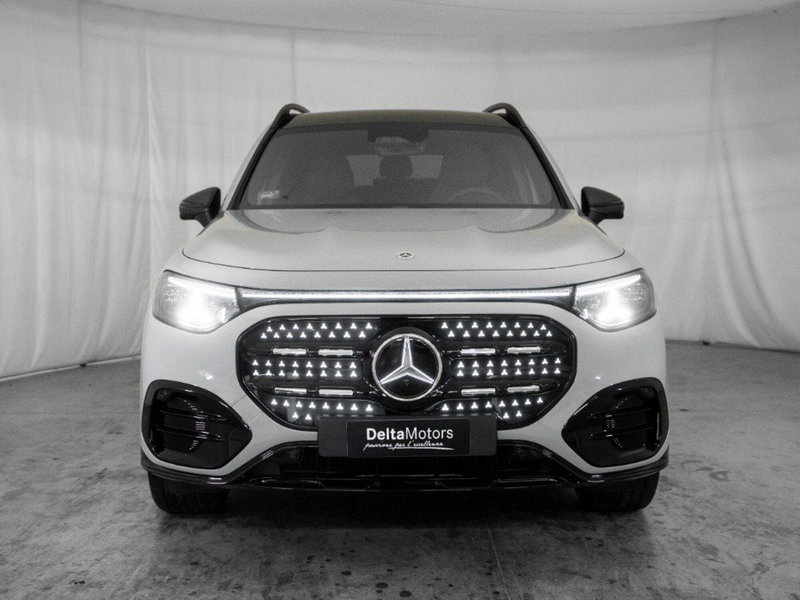 Mercedes-Benz GLB EQ nuova a Macerata (5)