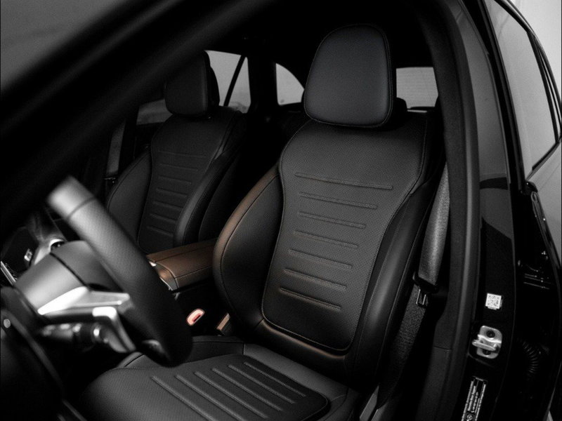 Mercedes-Benz GLC nuova a Macerata (11)