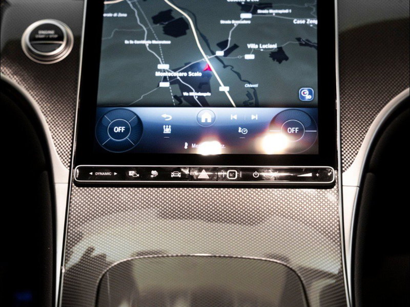 Mercedes-Benz GLC nuova a Macerata (18)