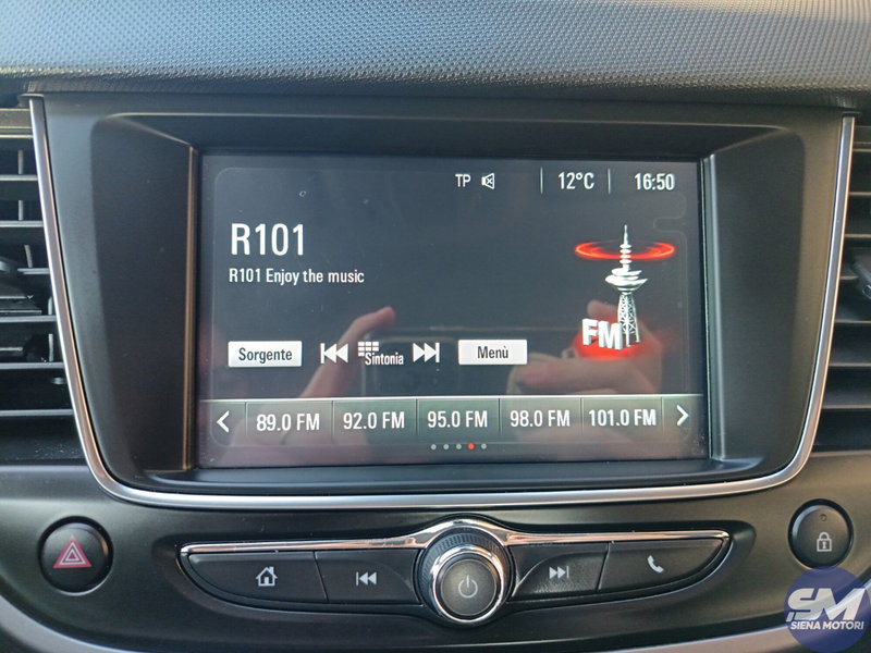 Opel Crossland usata a Siena (11)