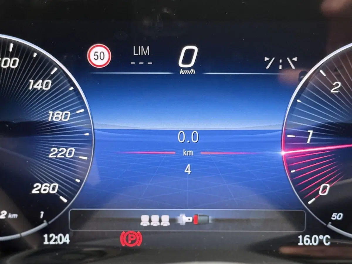 Mercedes-Benz Classe A nuova a Napoli (10)