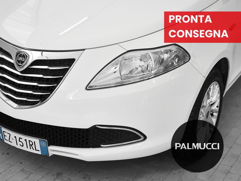 Lancia Ypsilon usata a Prato (6)