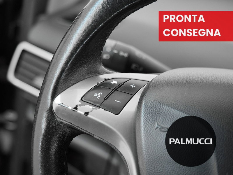 Lancia Ypsilon usata a Prato (10)