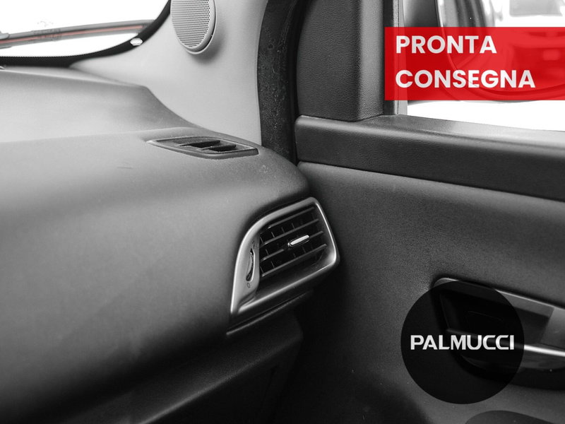Lancia Ypsilon usata a Prato (16)