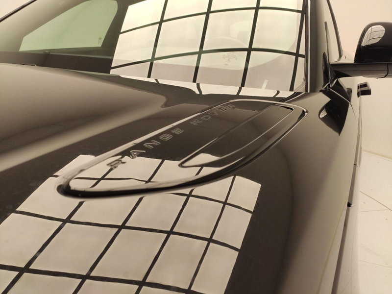 Land Rover Range Rover Velar usata a Avellino (10)