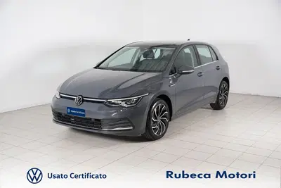 Volkswagen Golf 2.0 TDI SCR Style del 2023 usata a Citta' della Pieve