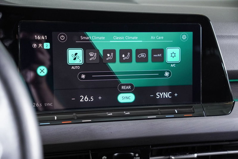 Volkswagen Golf usata a Perugia (17)