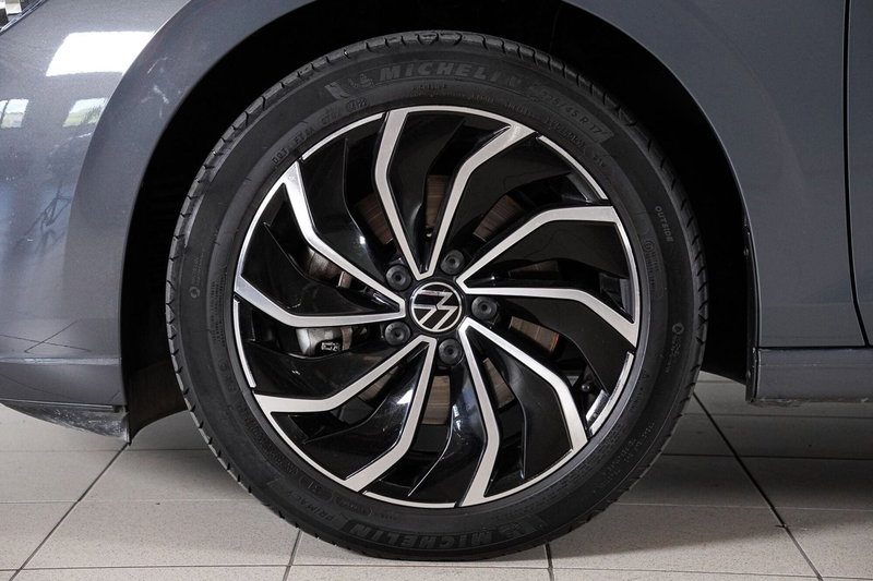 Volkswagen Golf usata a Perugia (6)