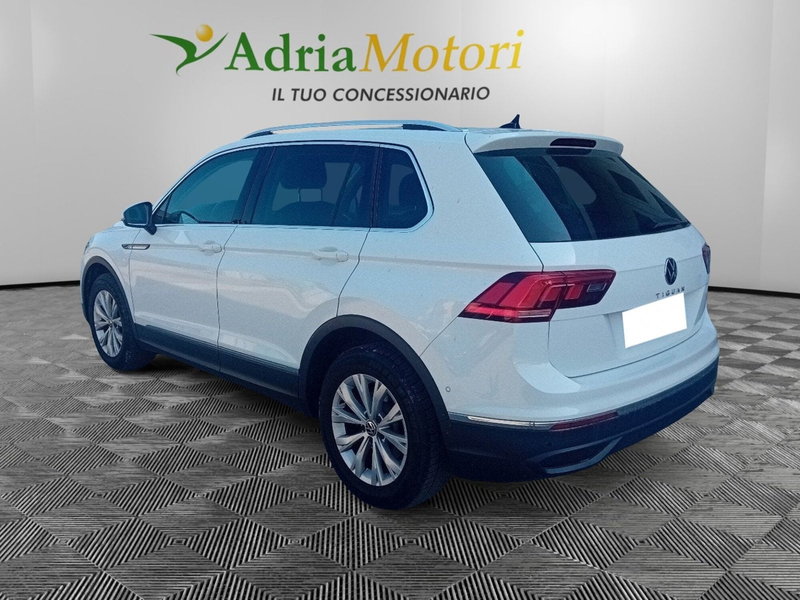 Volkswagen Tiguan usata a Pordenone (3)