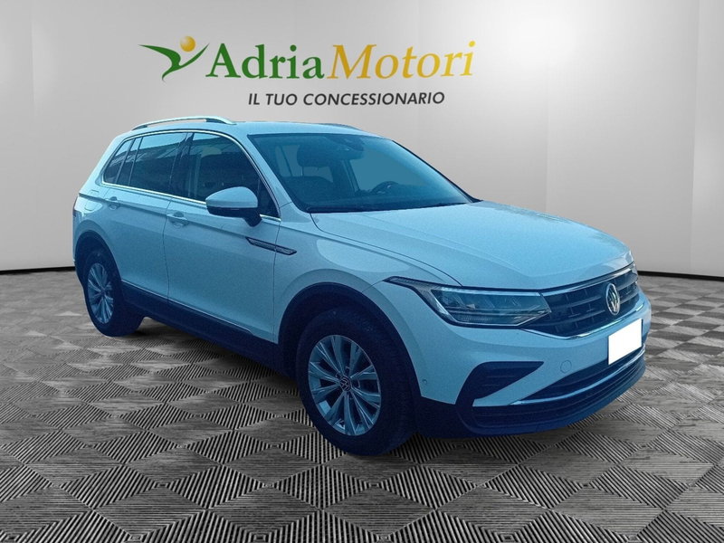 Volkswagen Tiguan usata a Pordenone (7)