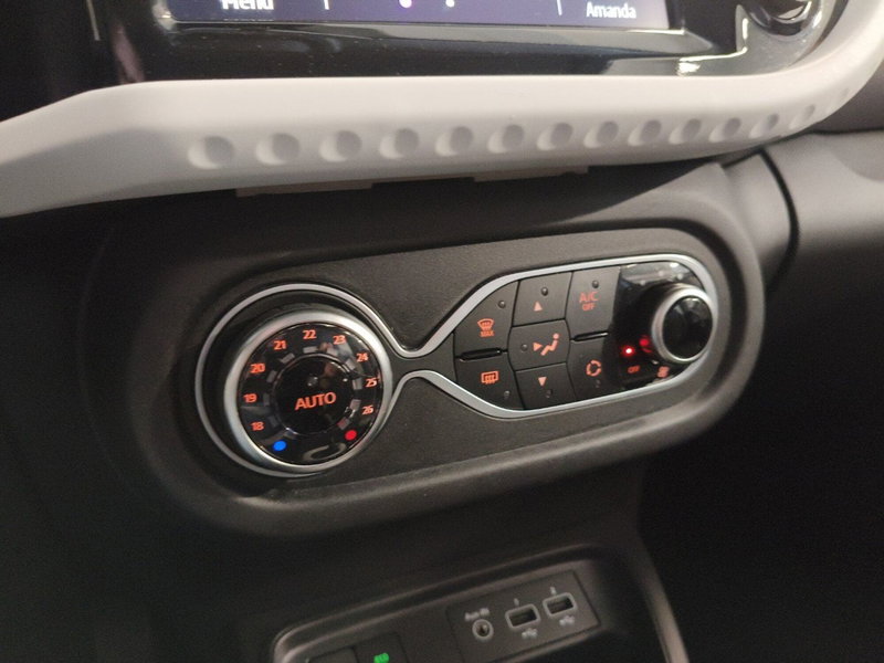 Renault Twingo usata a Brescia (16)