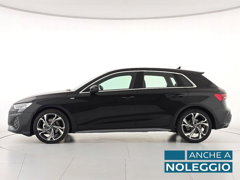 Audi A3 Sportback nuova a Alessandria (3)