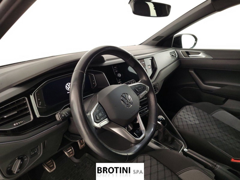 Volkswagen Taigo usata a Massa-Carrara (8)
