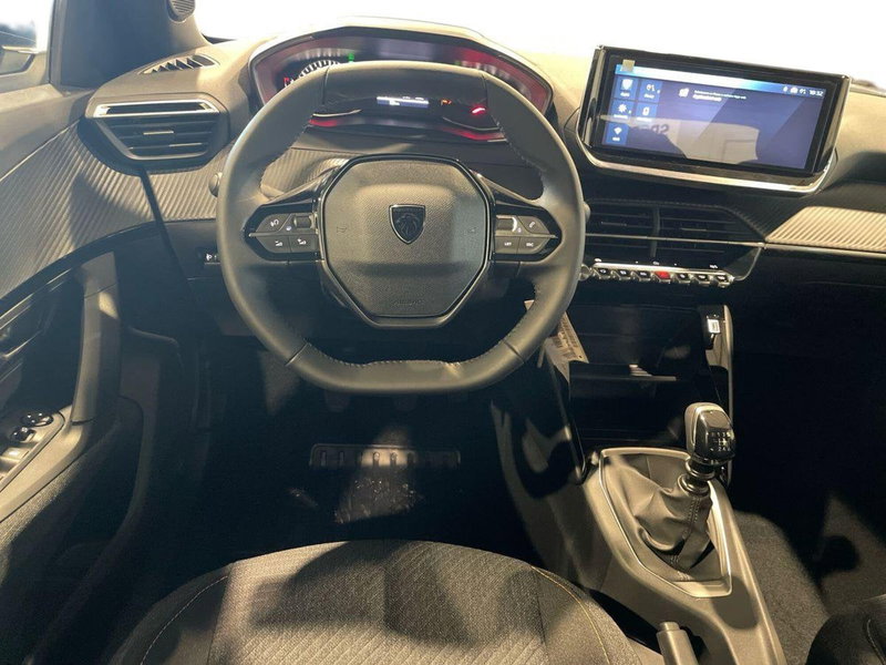 Peugeot 2008 nuova a Salerno (10)