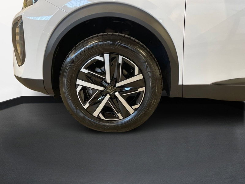 Peugeot 2008 nuova a Salerno (8)