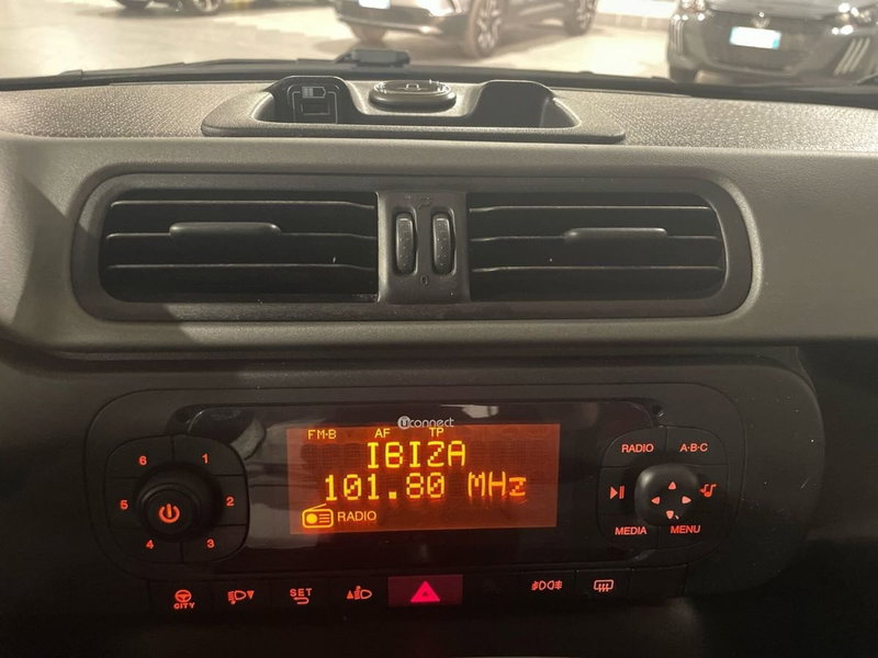 Fiat Panda usata a Salerno (19)