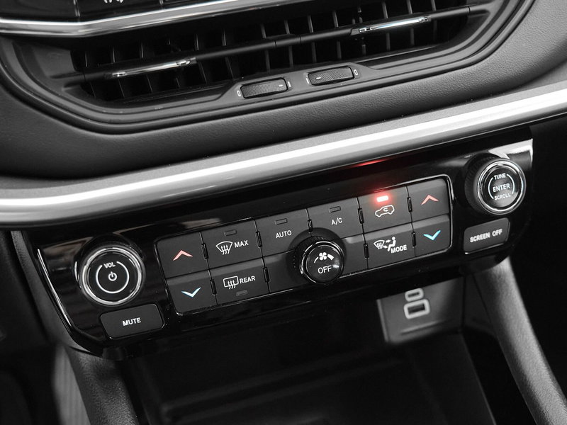 Jeep Compass usata a Prato (14)