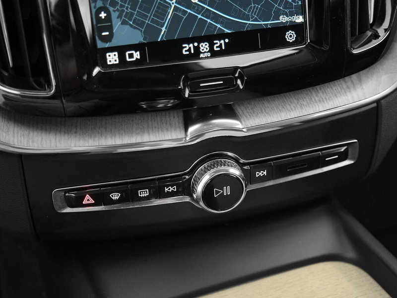 Volvo XC60 usata a Prato (14)