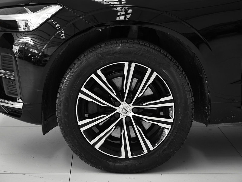 Volvo XC60 usata a Prato (3)