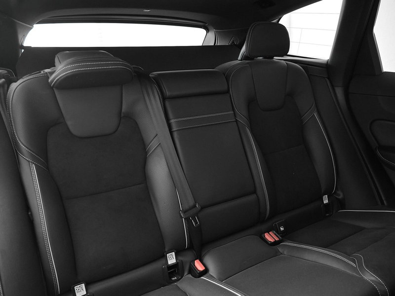 Volvo XC60 usata a Prato (18)