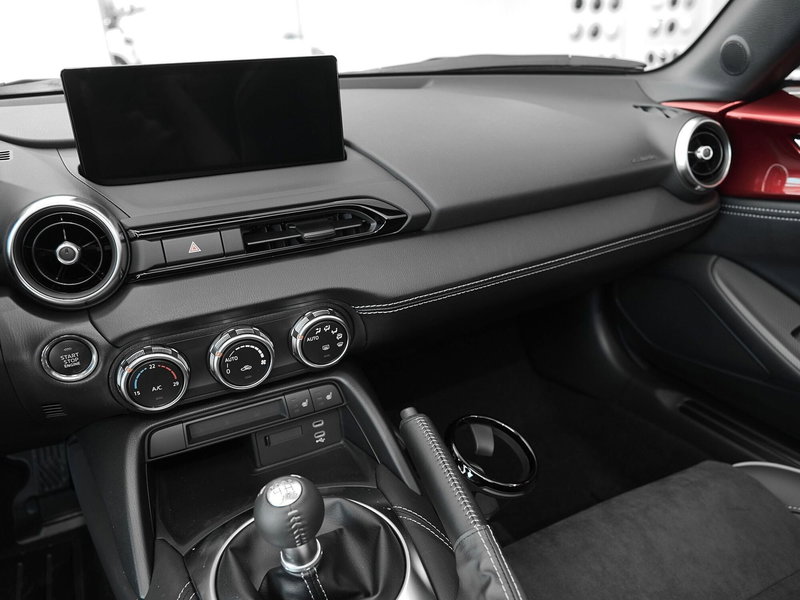 Mazda MX-5 nuova a Prato (11)