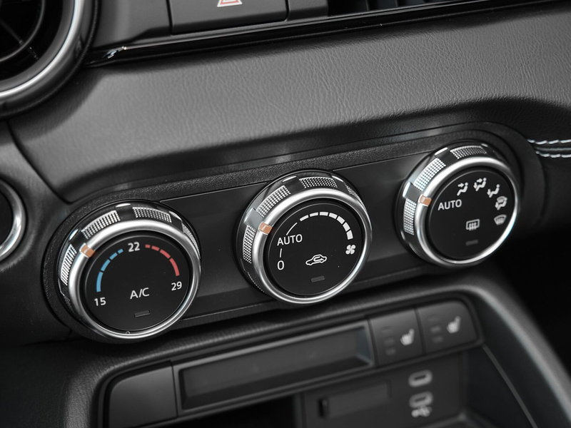 Mazda MX-5 nuova a Prato (13)