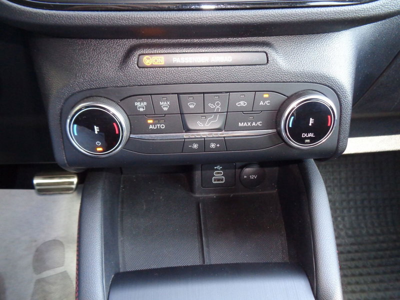 Ford Kuga usata a Treviso (18)