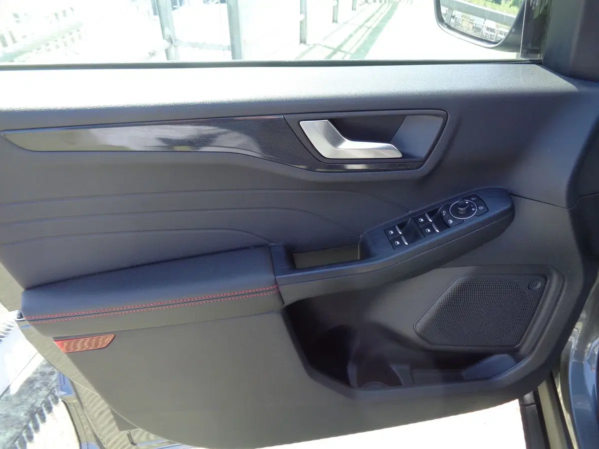 Ford Kuga usata a Treviso (9)