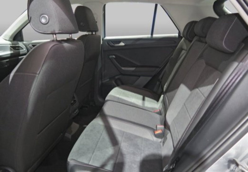 Volkswagen T-Roc usata a Caserta (19)