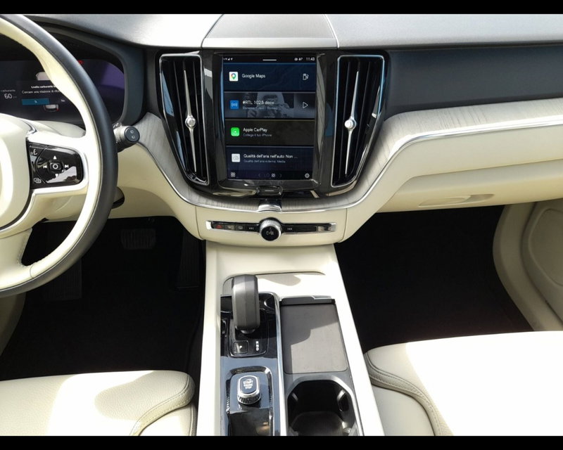 Volvo XC60 usata a Bologna (11)