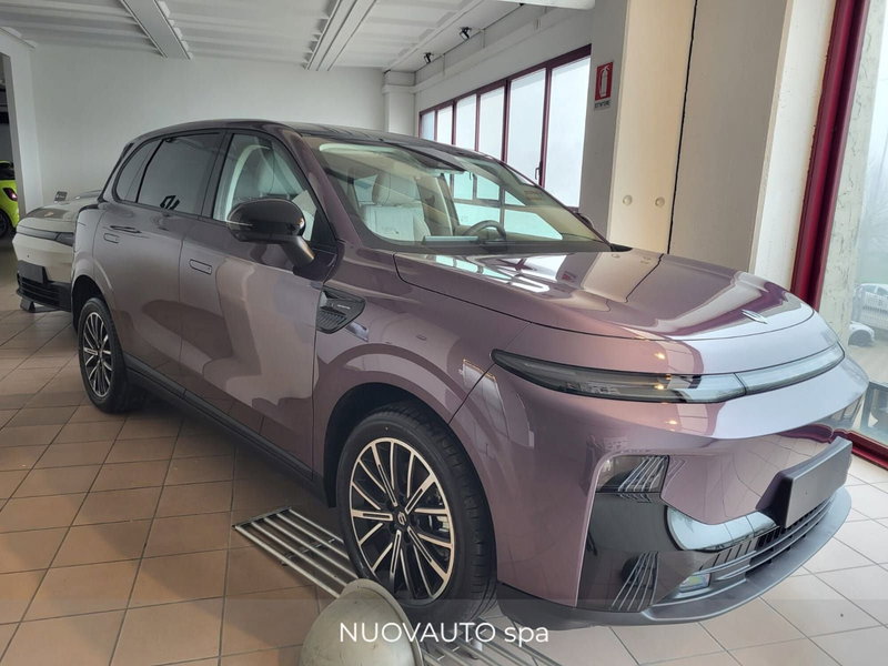 Leapmotor B10 nuova a Arezzo