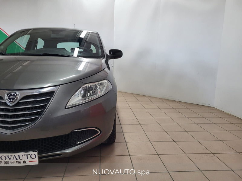 Lancia Ypsilon usata a Arezzo (5)