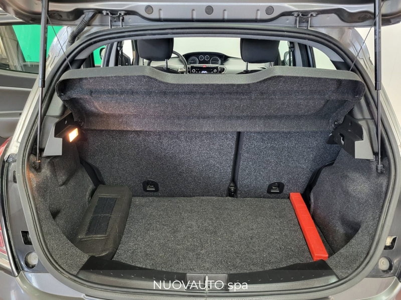 Lancia Ypsilon usata a Arezzo (8)