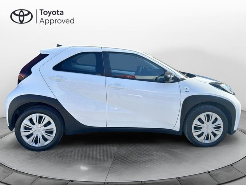 Toyota Aygo X usata a Bergamo (11)