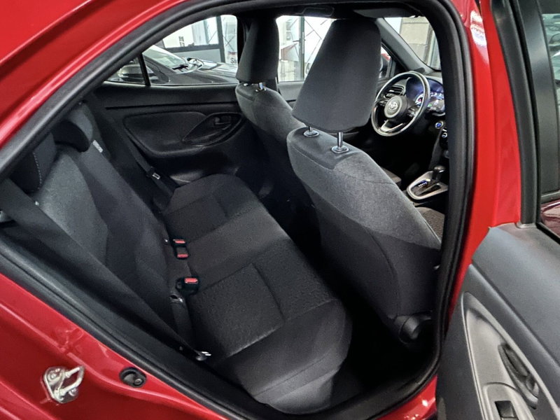 Toyota Yaris Cross usata a Bergamo (17)