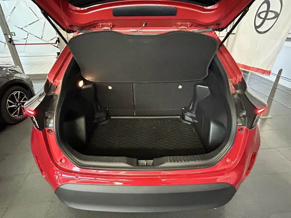 Toyota Yaris Cross usata a Bergamo (18)