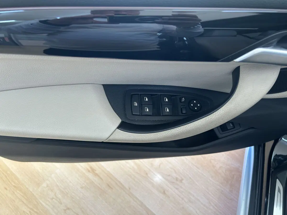 BMW X1 usata a Bari (18)