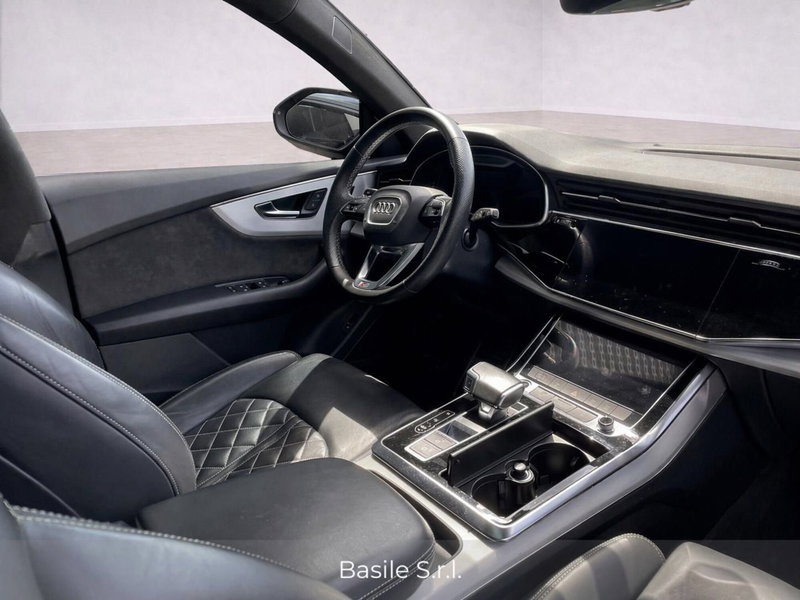 Audi Q8 usata a Taranto (5)