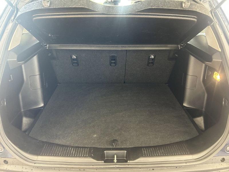 Suzuki S-Cross usata a Bari (16)