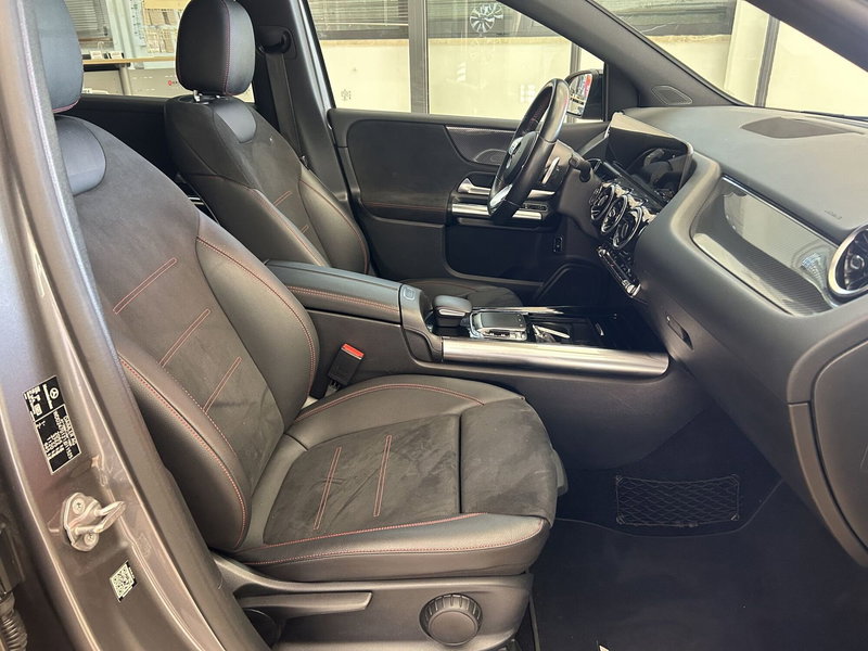 Mercedes-Benz Classe B usata a Bari (15)