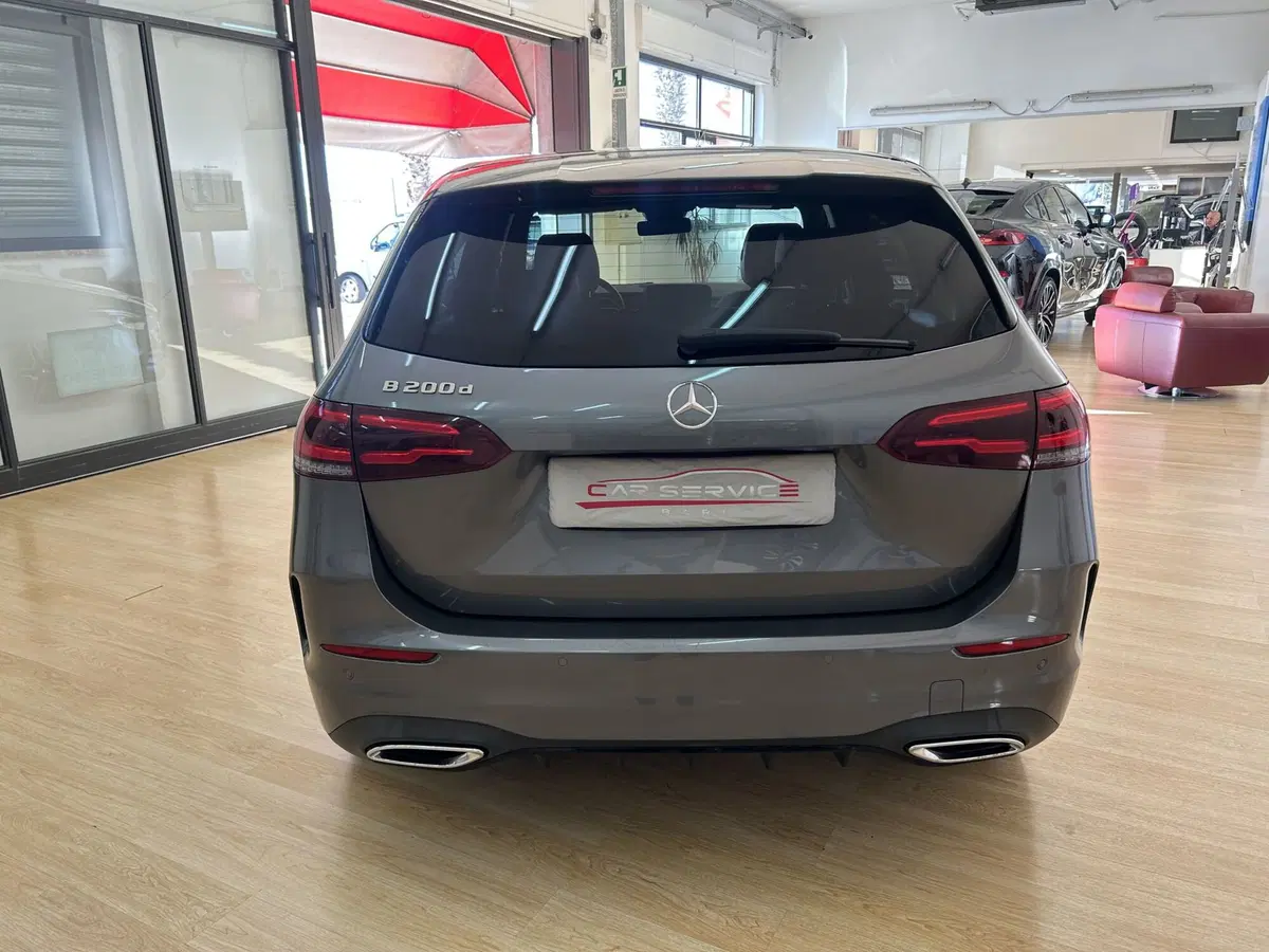 Mercedes-Benz Classe B usata a Bari (6)