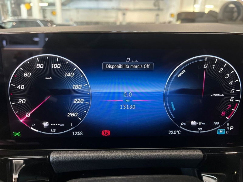 Mercedes-Benz GLA SUV usata a Prato (13)