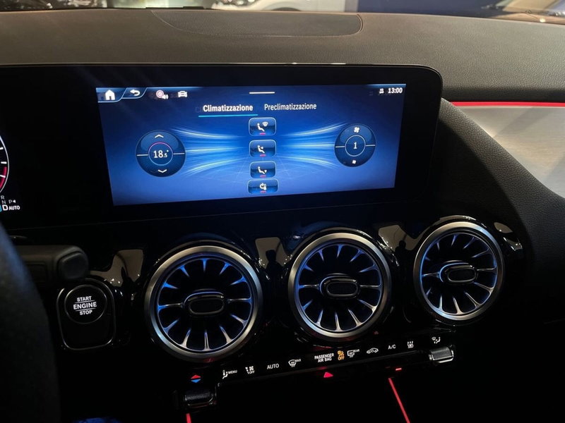 Mercedes-Benz GLA SUV usata a Prato (14)