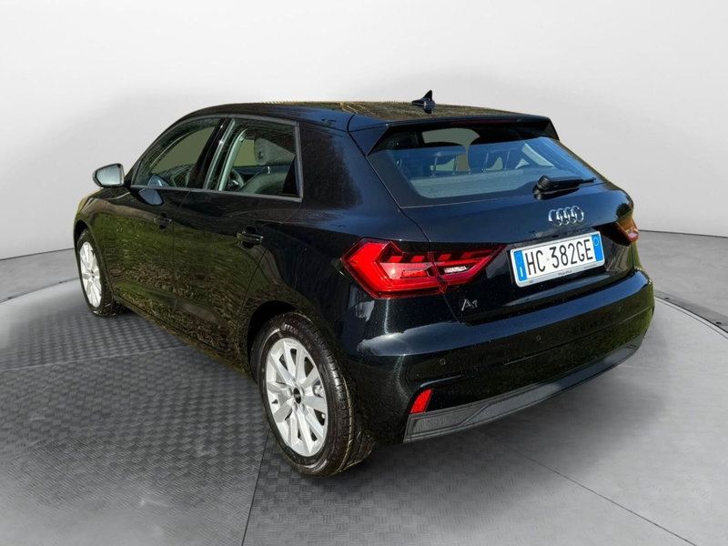 Audi A1 Sportback nuova a Salerno (3)