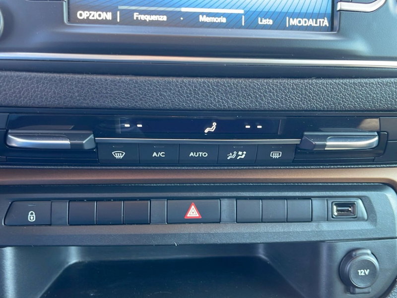 Toyota Proace Verso usata a Vicenza (17)