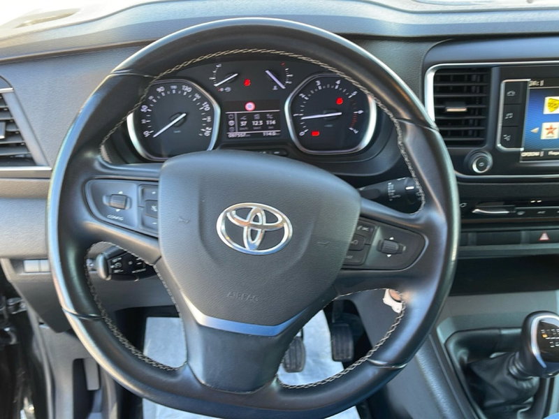 Toyota Proace Verso usata a Vicenza (18)