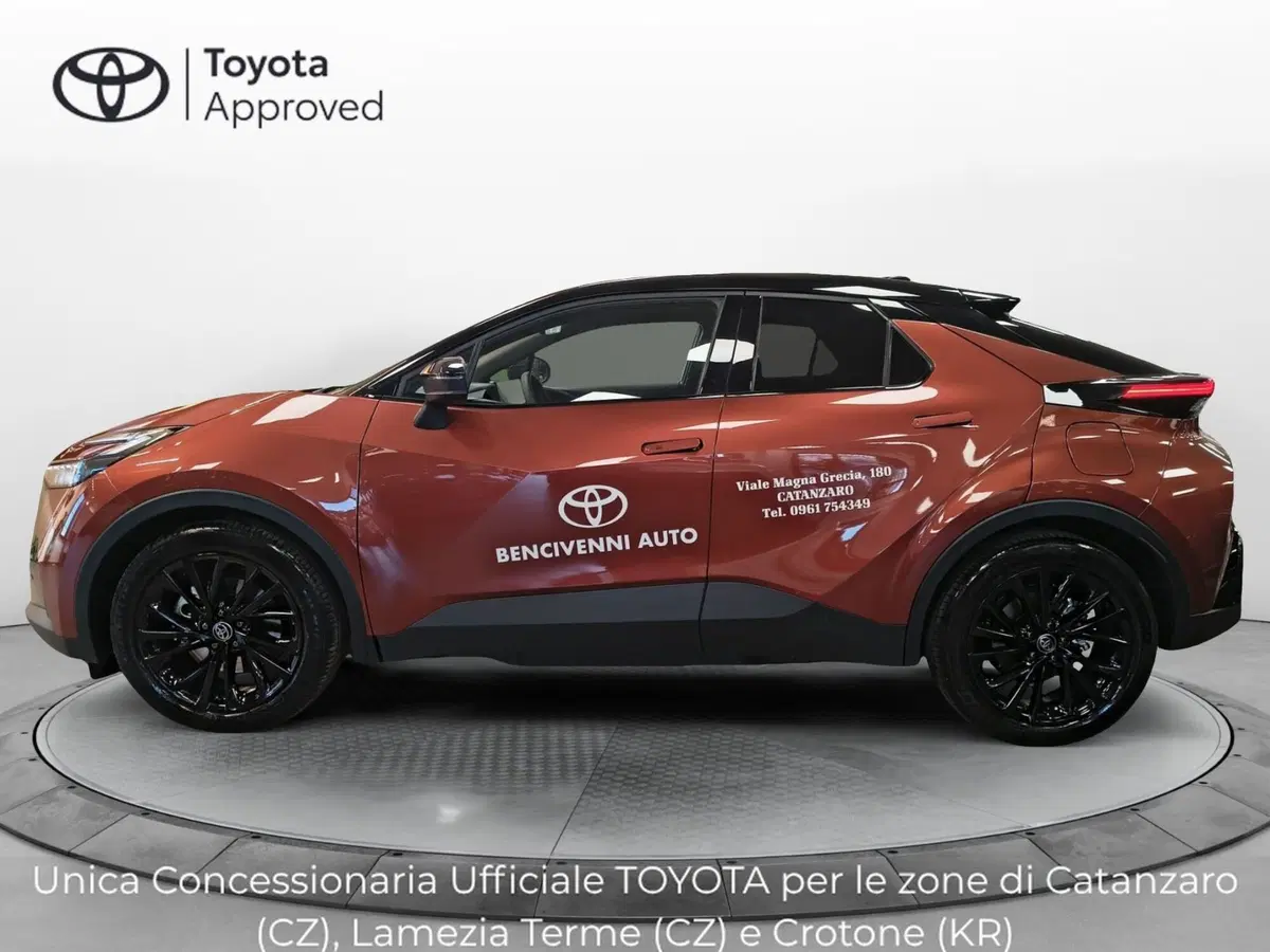 Toyota Toyota C-HR usata a Catanzaro (3)