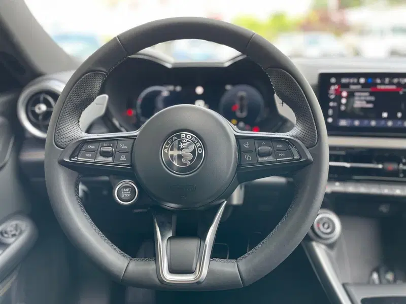 Alfa Romeo Tonale nuova a Ancona (12)