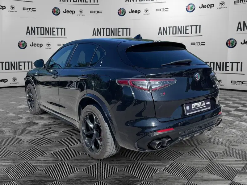 Alfa Romeo Stelvio usata a Ancona (7)